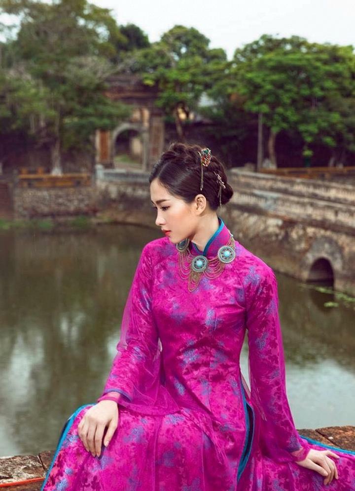 Kích thước to bất thường: Tôm nuôi theo phương pháp tự nhiên sẽ có kích thước không
